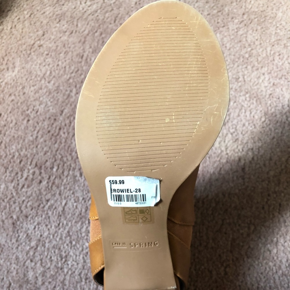 Open toed Booties - Picture 2 of 2